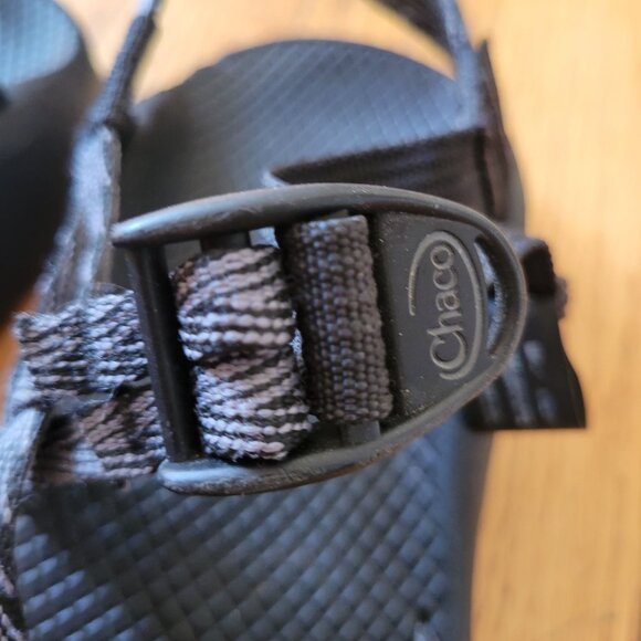 Chaco 8 Sandals Black Chevron Stripe Classic Beach Summer Z Cloud X2 - Picture 8 of 9